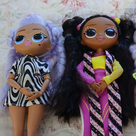 Lol  - Picture 3 of 3